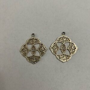 Kendra Scott Dawn earrings
